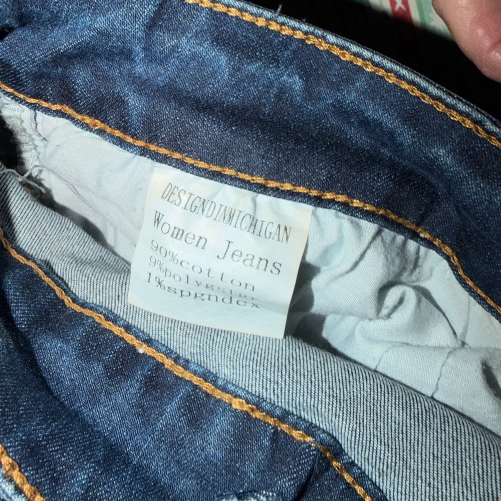 Women’s “Hawthorne” Blue Denim Jeans - Picture 2 of 3